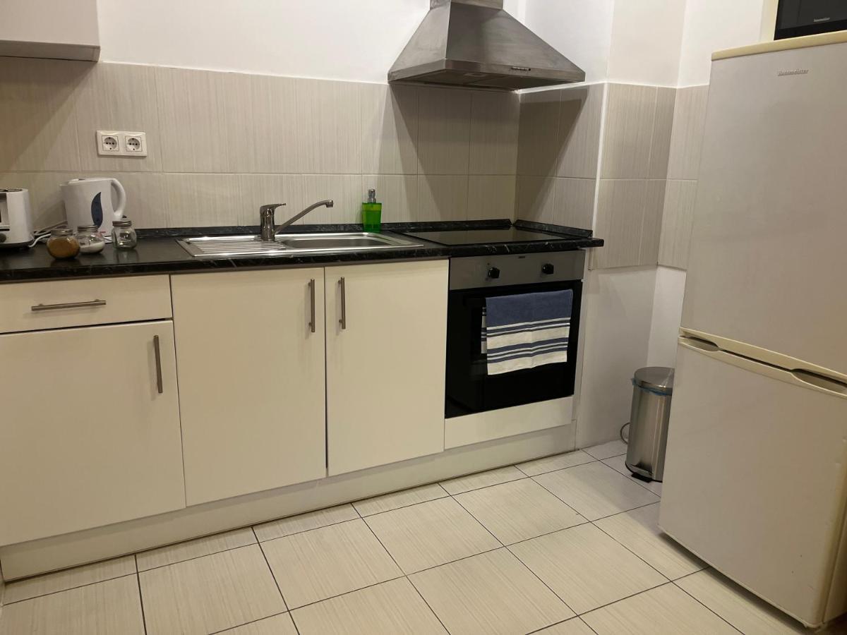 Corvin Pearl Deluxe Apartamento Budapeste Exterior foto
